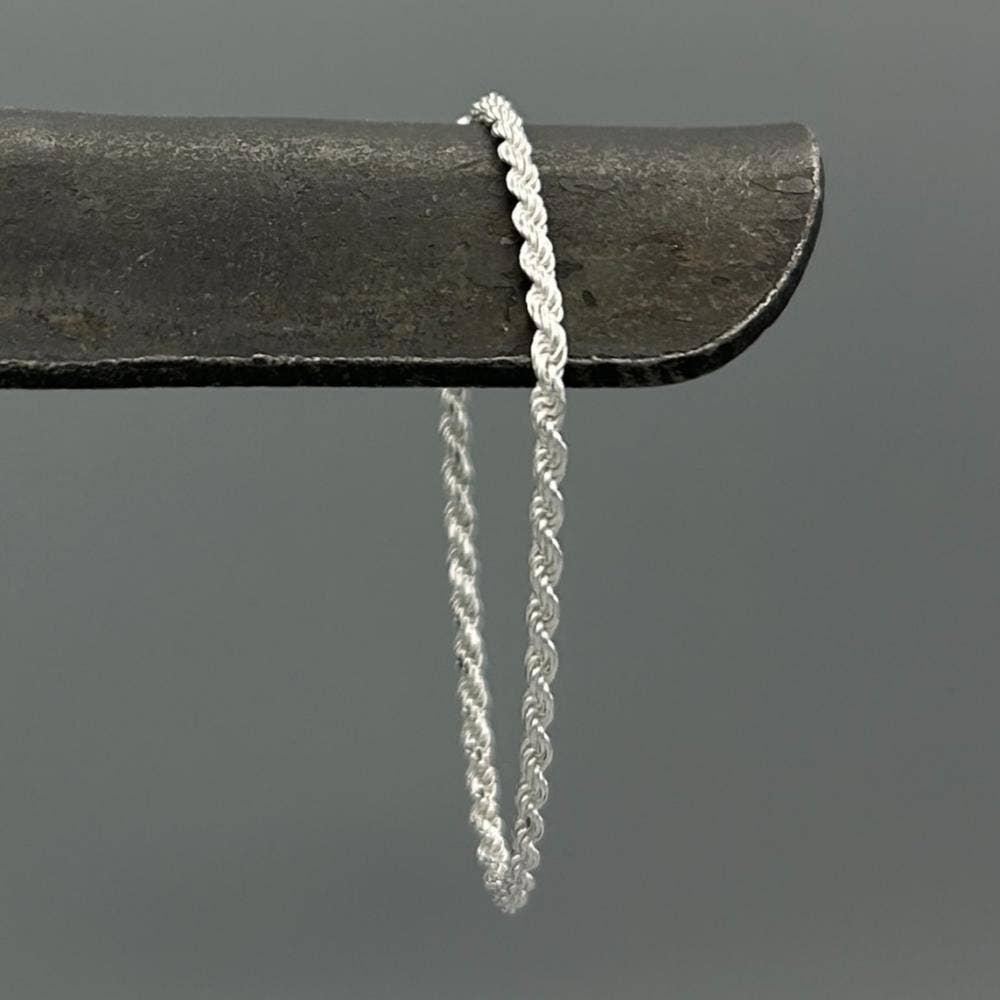 2.5mm Sterling Silver Rope Chain Bracelet: 8"